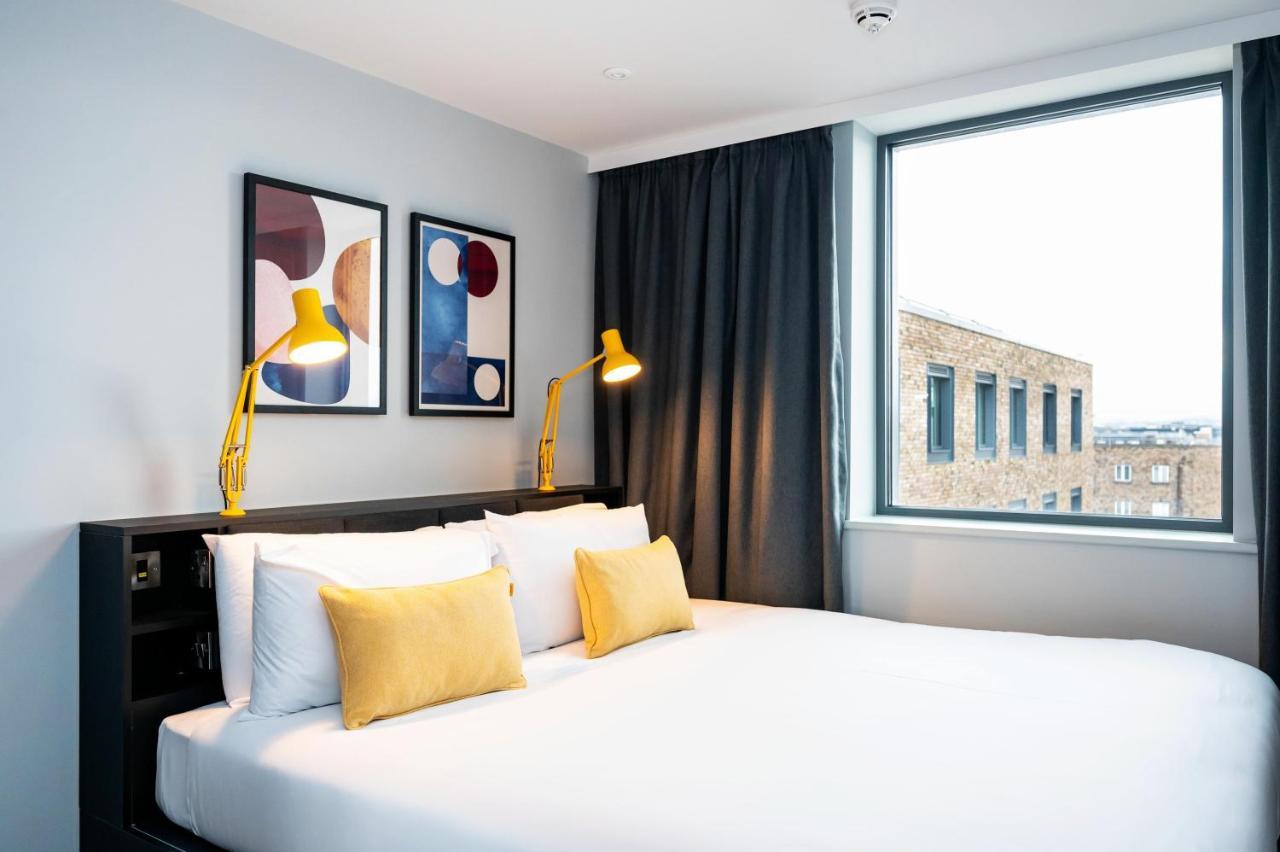 Staycity Tivoli Apartahotel
